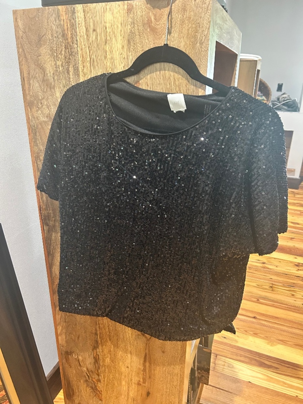 Sequin black short sleeve